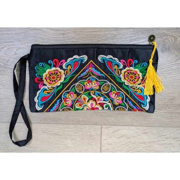 NEW Boho Ethnic Embroidered Wristlet Clutch Bag Colorful Bright Floral Fabric - Picture 6 of 8